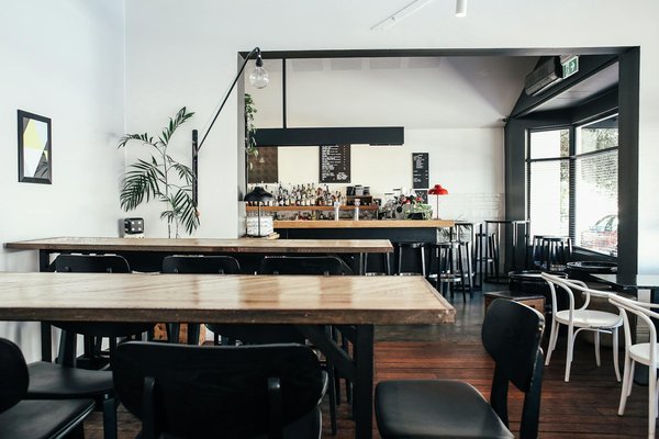 Unveiling innovative kitchen ventilation technologies: explore the latest trends for a fresher culinary space